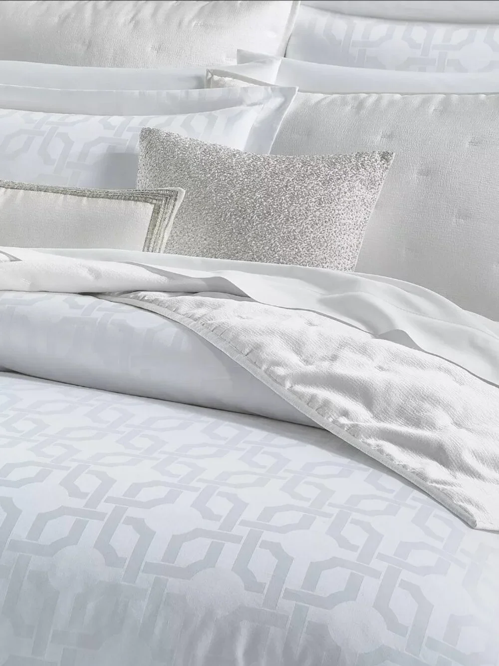 Hotel Collection Fresco Jacquard 525-Thread Count 5 Pc Duvet Cover Set